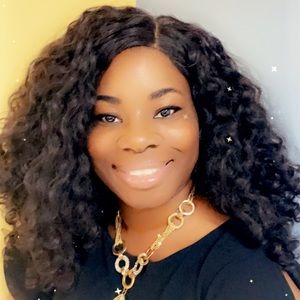 Meet your Posher, Charisma